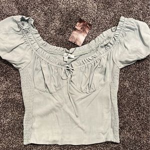 Girls/woman mint Off shoulder top